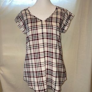 Express XS V-Neck short sleeve top. Sz XS perfect condition
